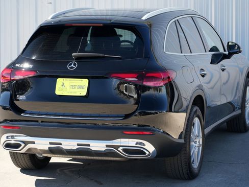 Used 2023 Mercedes-Benz GLC 300 w/ Exclusive Trim Package image 57