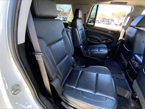 Used 2018 GMC Yukon SLT w/ Premium Edition image 20