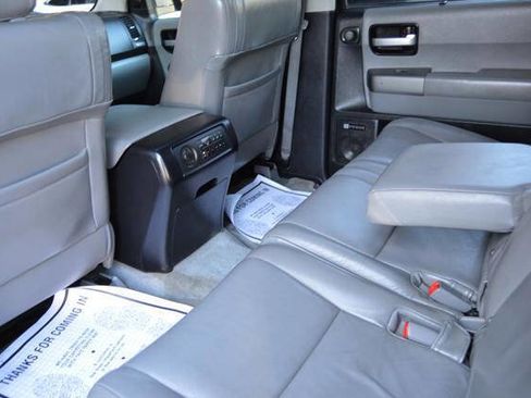 Used 2010 Toyota Sequoia Limited image 30