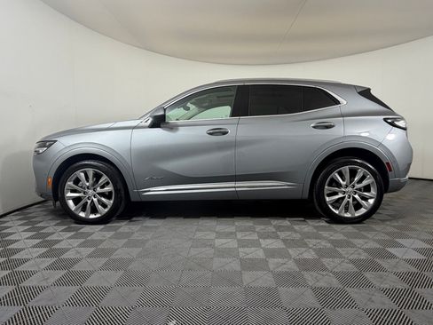 Used 2023 Buick Envision Avenir FWD image 2