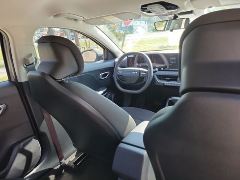New 2026 Kia K4 FWD image 13