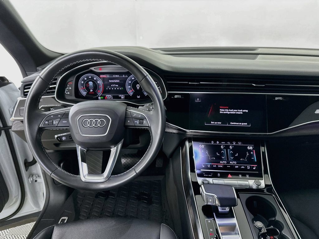Used 2021 Audi Q8 Prestige w/ Prestige Package AWD/4WD image 19