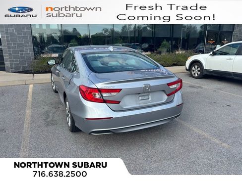 Used 2018 Honda Accord LX image 3