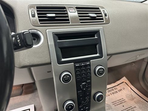 Used 2008 Volvo S40 2.4i image 22