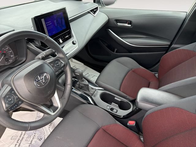Used 2024 Toyota Corolla SE w/ SE Premium Package FWD image 11
