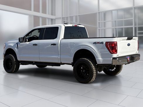 Used 2021 Ford F150 XLT image 4