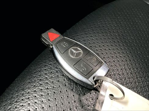 Used 2016 Mercedes-Benz C 300 4MATIC Sedan image 17