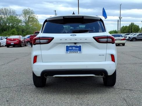 Certified 2023 Ford Escape ST-Line w/ Tech Pack #1 AWD/4WD image 5