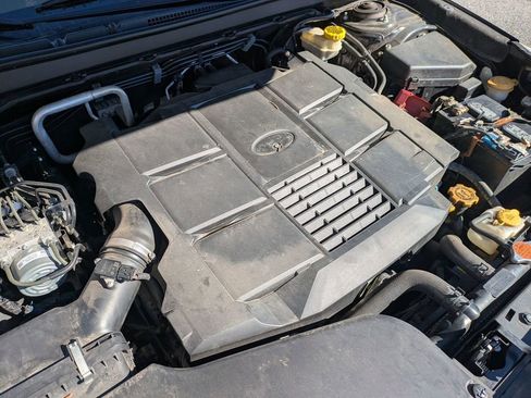 Used 2017 Subaru Outback 3.6R Touring w/ Popular Package #5A image 12