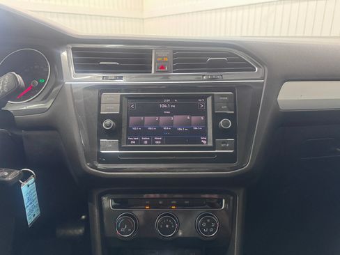 Used 2019 Volkswagen Tiguan S w/ Driver Assistance Package FWD image 19
