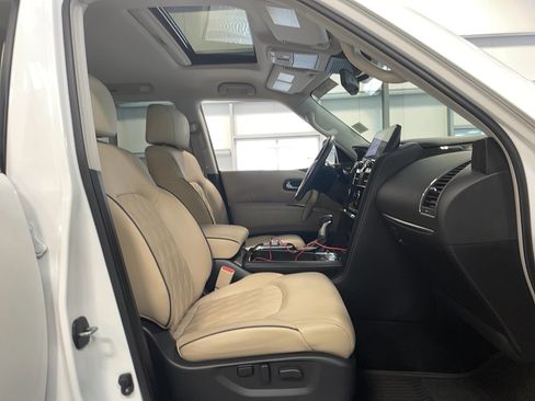 Used 2023 Nissan Armada Platinum w/ Cargo Package AWD/4WD image 23