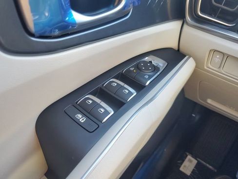 New 2026 Kia Sorento S image 30