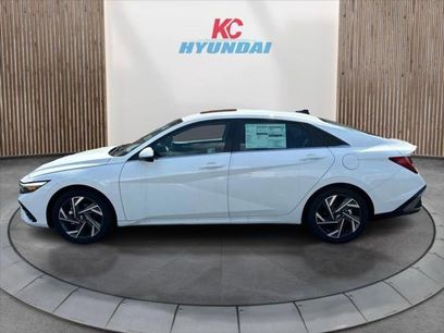 New 2025 Hyundai Elantra Limited