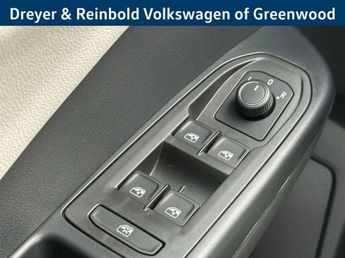 New 2026 Volkswagen Taos S image 21