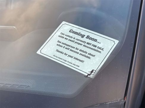 Used 2022 Jeep Compass Limited image 31