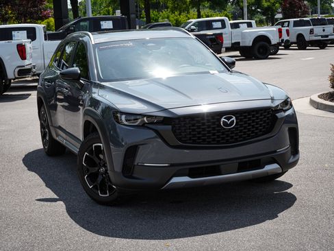Certified 2025 MAZDA CX-50 Meridian Edition w/ Cargo Package AWD/4WD image 2