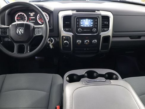Used 2018 RAM 1500 Classic SLT RWD image 2