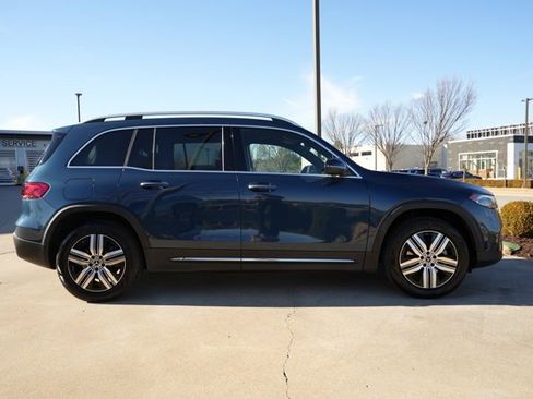 Certified 2023 Mercedes-Benz EQB 300 4MATIC image 9