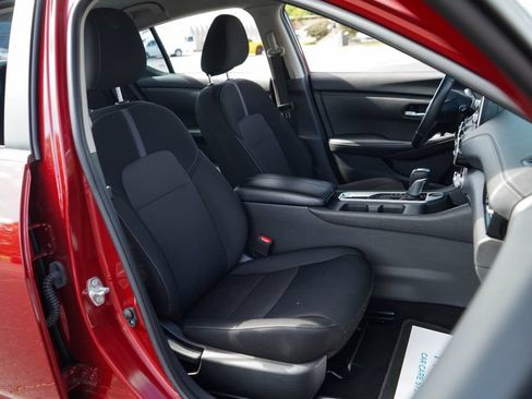 Used 2025 Nissan Sentra SV w/ All-Weather Package FWD image 12