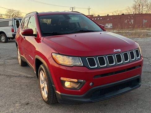 Used 2021 Jeep Compass Latitude image 7