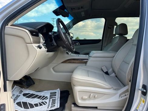 Used 2016 GMC Yukon XL Denali w/ Open Road Package RWD image 12