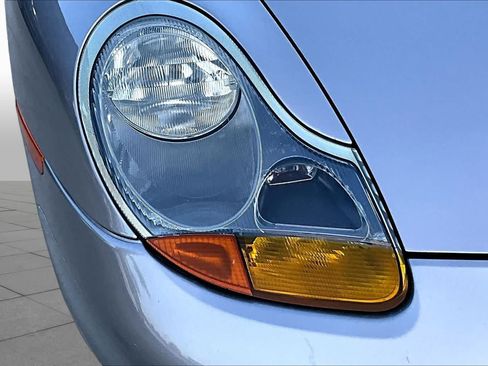 Used 2002 Porsche Boxster RWD image 27