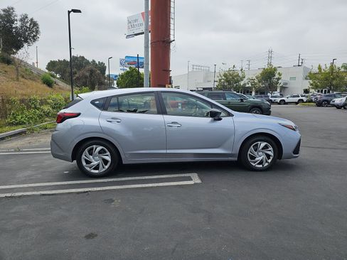 Used 2025 Subaru Impreza 2.0i AWD/4WD image 8