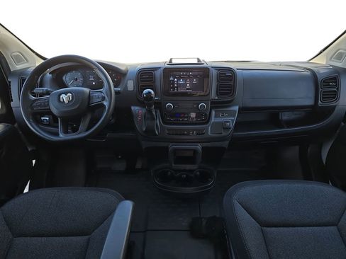 Used 2023 RAM ProMaster 2500 FWD image 9
