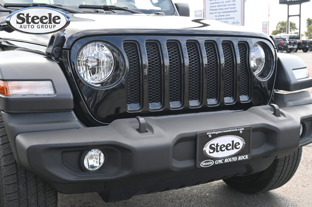 Used 2022 Jeep Wrangler Unlimited Sport AWD/4WD image 27