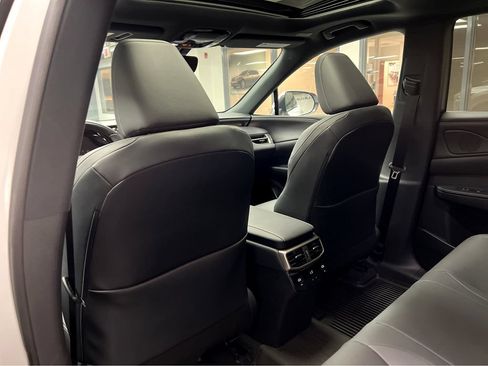 Certified 2024 Lexus RX 350 Premium w/ Accessory Package (Z1) AWD/4WD image 19