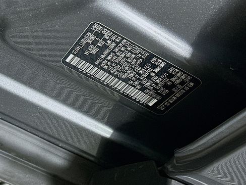 Used 2023 Nissan Rogue SV FWD image 12