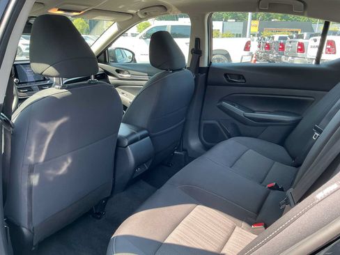 Used 2024 Nissan Altima 2.5 SV AWD/4WD image 26
