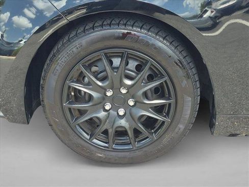 Used 2023 Toyota Corolla LE FWD image 22