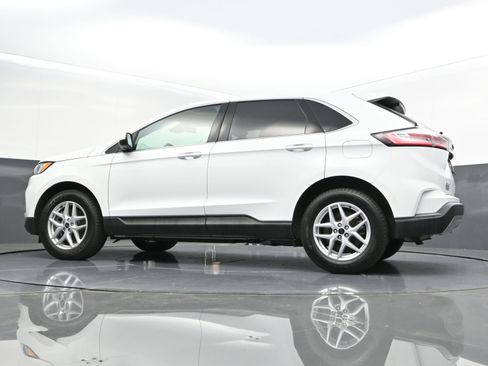 Used 2023 Ford Edge SEL image 48