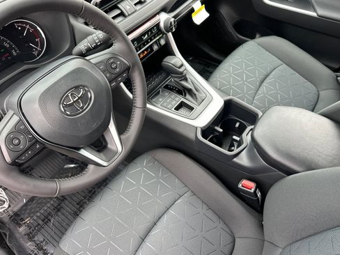 New 2025 Toyota RAV4 XLE w/ Convenience Package image 8