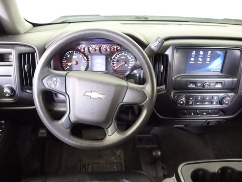 Used 2018 Chevrolet Silverado 1500 Custom w/ LPO, Black Pack AWD/4WD image 18