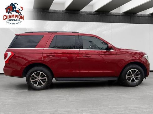 Used 2021 Ford Expedition XLT RWD image 6