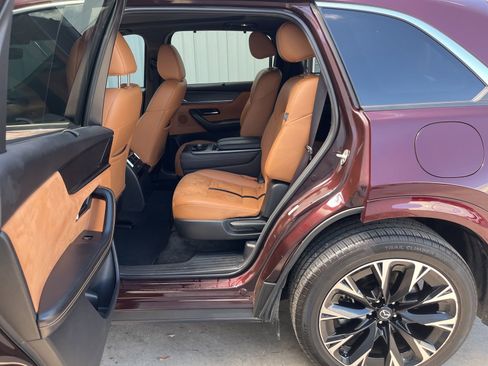 Certified 2024 MAZDA CX-90 3.3 Turbo S w/ Premium Plus AWD/4WD image 13