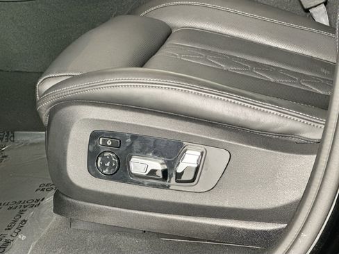 Used 2023 BMW X6 M50i w/ Parking Assistance Package AWD/4WD image 18