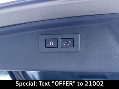 Used 2020 Subaru Outback Touring XT AWD/4WD image 34
