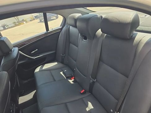Used 2010 BMW 528i xDrive Sedan AWD/4WD image 37
