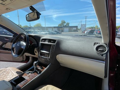 Used 2011 Lexus IS 250 image 20