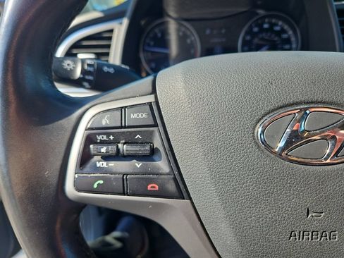 Used 2017 Hyundai Elantra Value Edition w/ Cargo Package FWD image 21