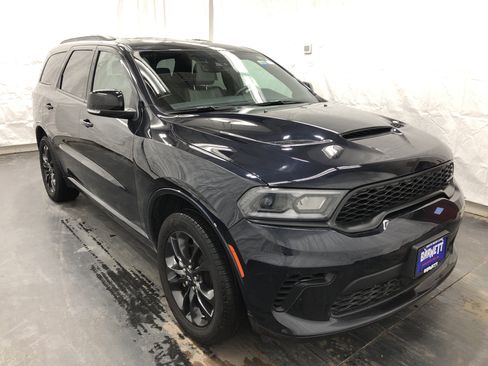 Certified 2024 Dodge Durango GT image 4