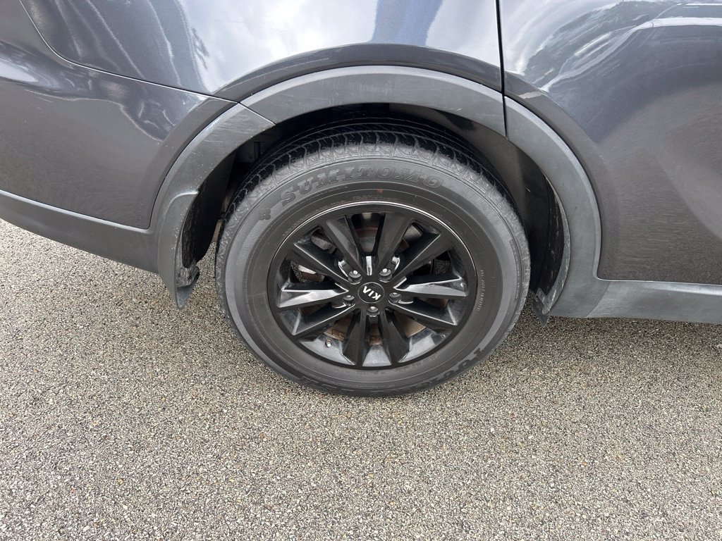Used 2019 Kia Sorento AWD image 7