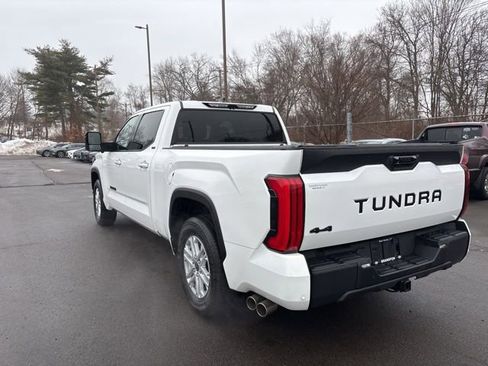 Used 2023 Toyota Tundra SR5 w/ SR5 Premium Package image 4