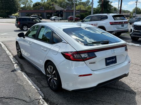 Used 2023 Honda Civic EX-L image 5