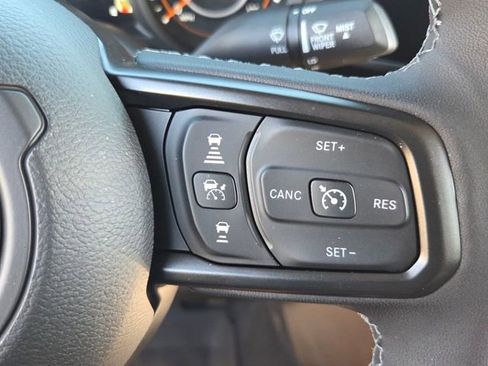 New 2026 Jeep Gladiator Mojave w/ Safety Group AWD/4WD image 23