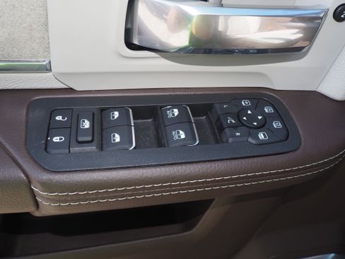 New 2025 RAM 2500 Laramie image 27