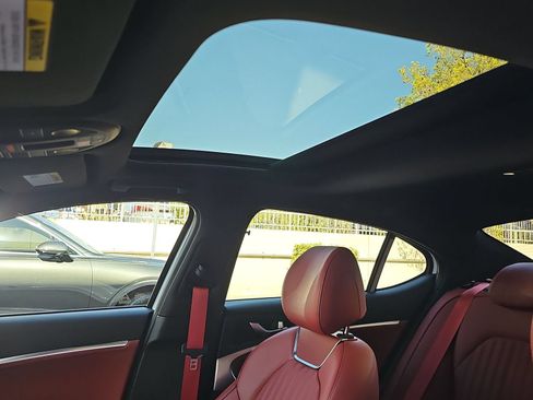 Certified 2026 Genesis G70 3.3T Sport Prestige RWD image 28